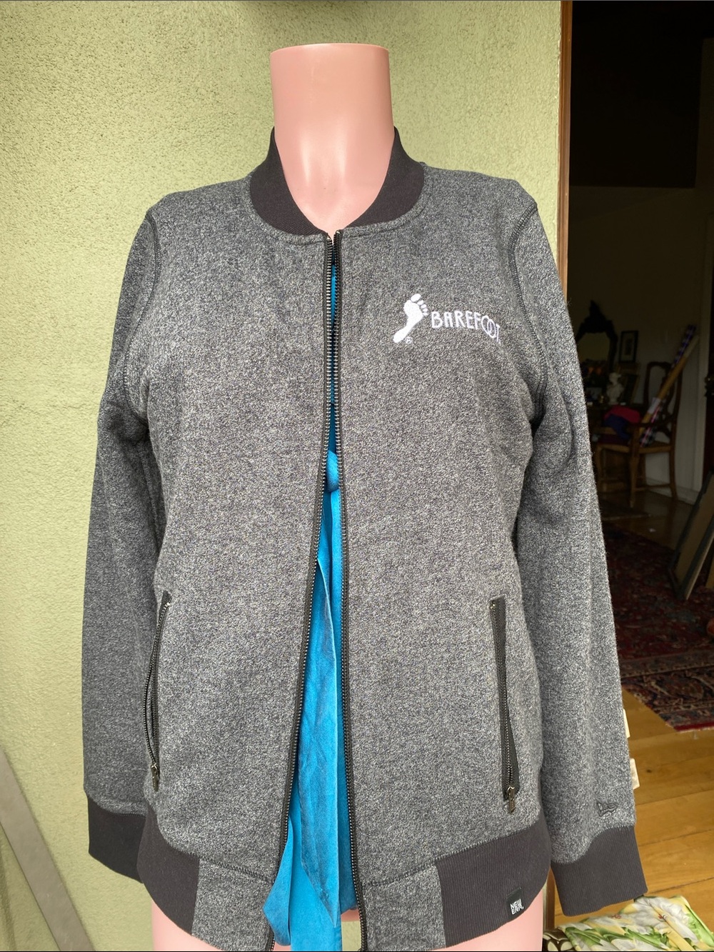San Francisco Giants Gray Zip-Up with Orange SF Logo